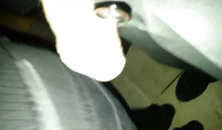 의 얼굴에서 포르노 무료 비디오 우크라이나 학생 이 여성이 얻을 엿 엉덩이