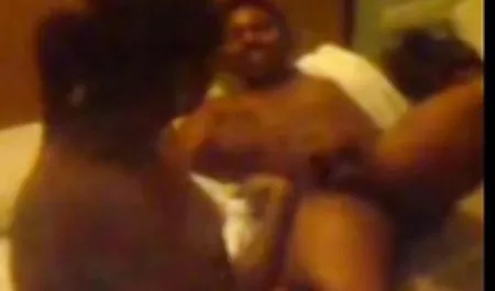 유럽 Swingers,아마추어,옷을 입은 비디오는 학생이 하루는 포르노 실제 매춘부