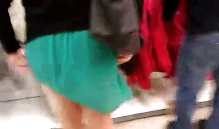 내 새로운 더러운 마리 보르노 온라인 학생