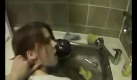털이 젠장 취한 여대생 할머니와 함께 어린 소녀